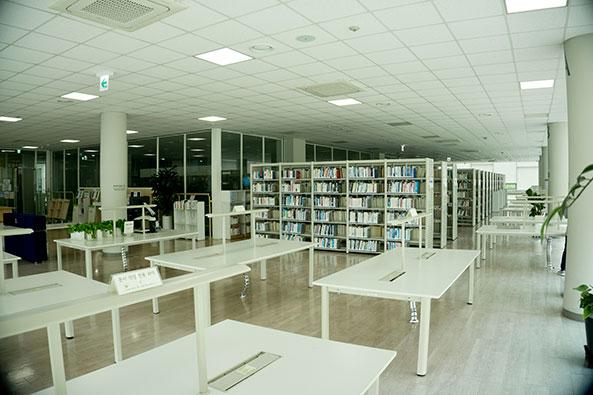 한림도서관 자료실